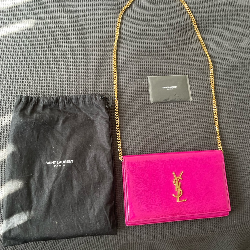 SAINT LAURENT WALLET ON CHAIN